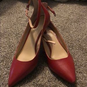 Beautiful Franco Sarto leather pumps size 7.5